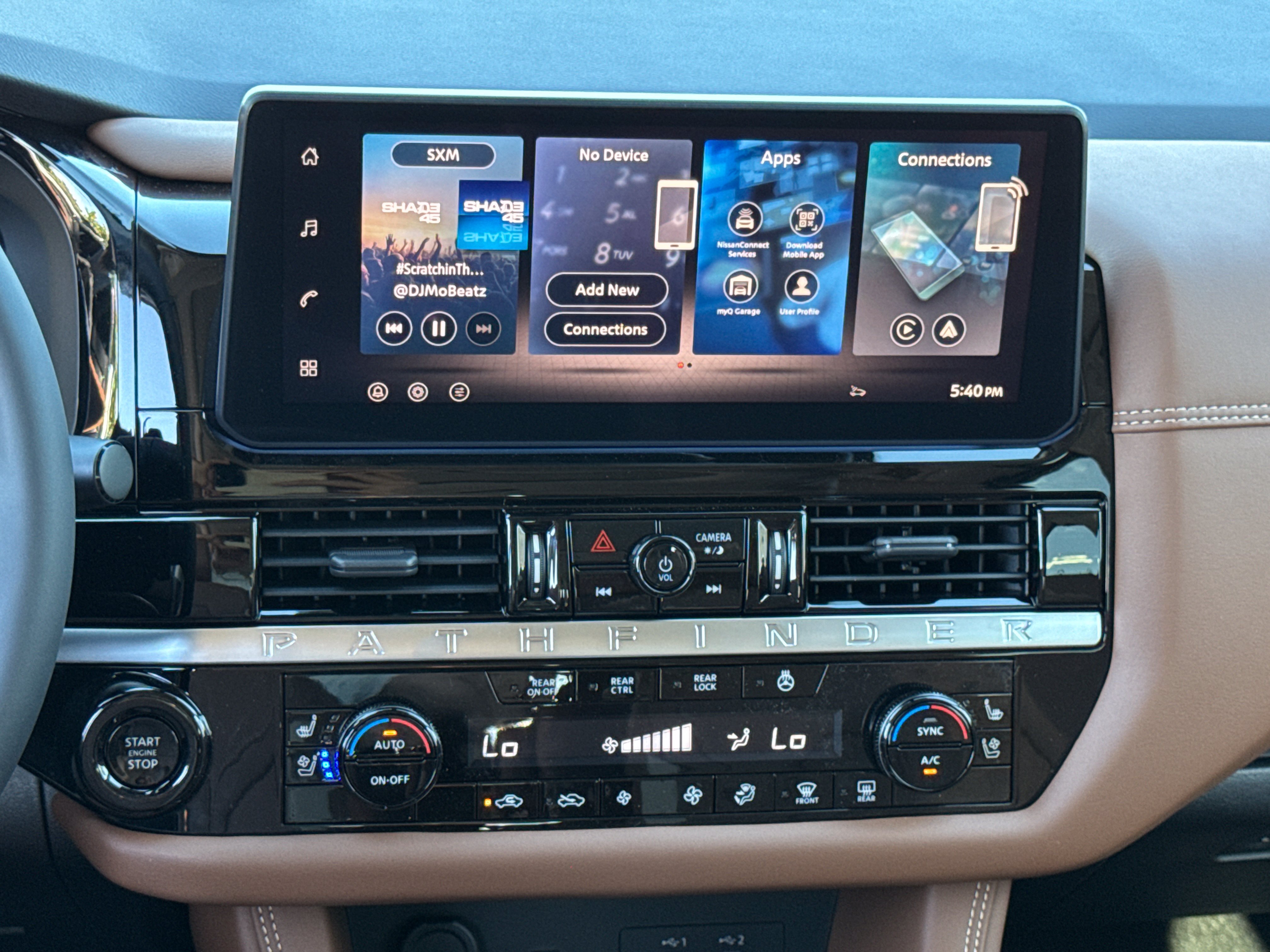 New 2026 Nissan Pathfinder Platinum AWD/4WD image 13