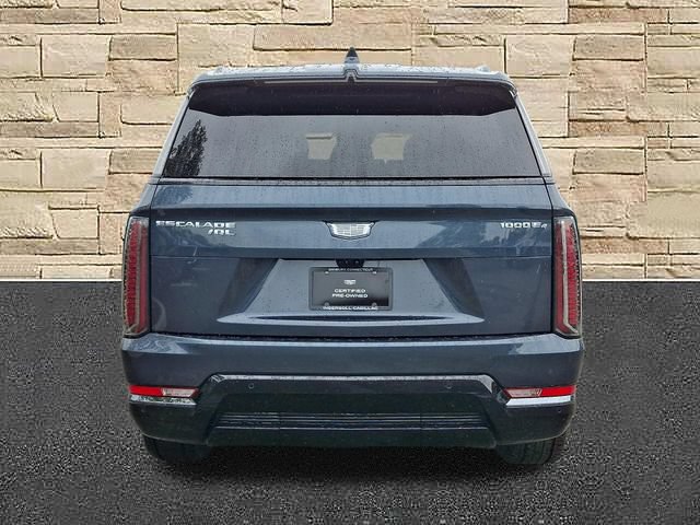 Certified 2026 Cadillac Escalade IQL Sport 2 w/ LPO, Premium Carpet Package AWD/4WD image 3