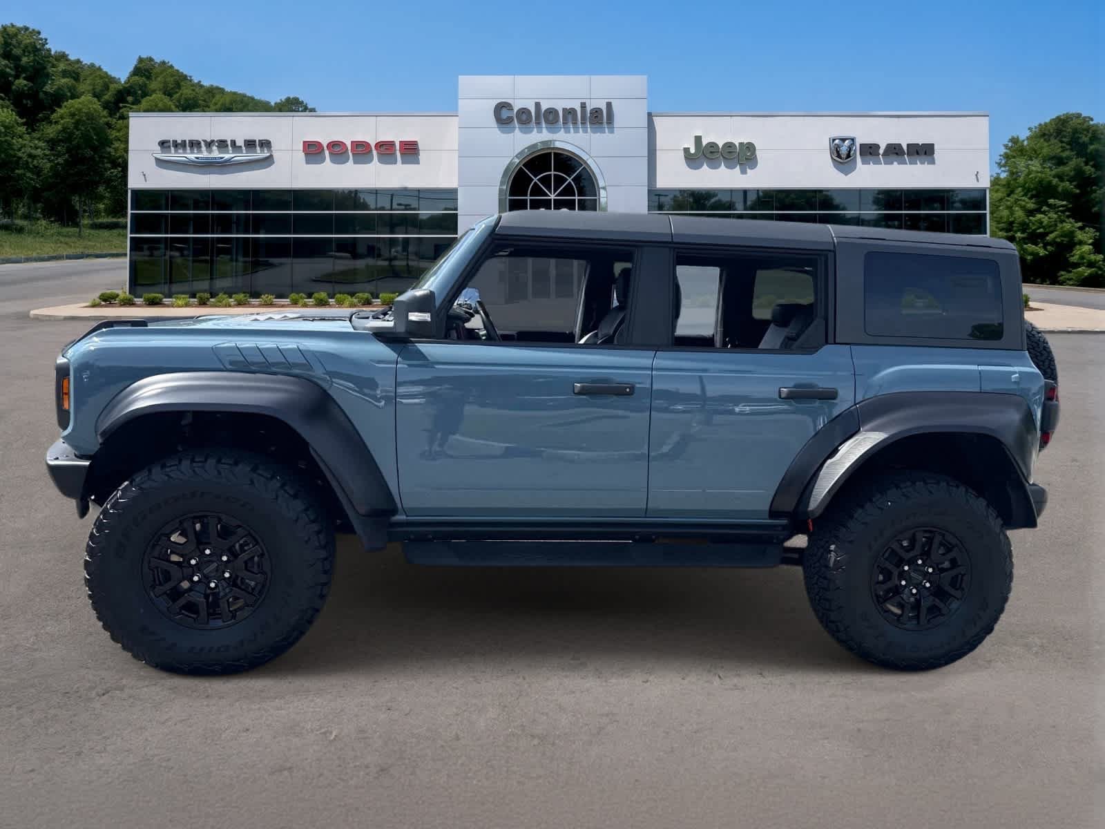 Used 2023 Ford Bronco Raptor AWD/4WD image 2
