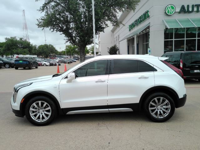 Used 2021 Cadillac XT4 Premium Luxury w/ Cold Weather Package image 15