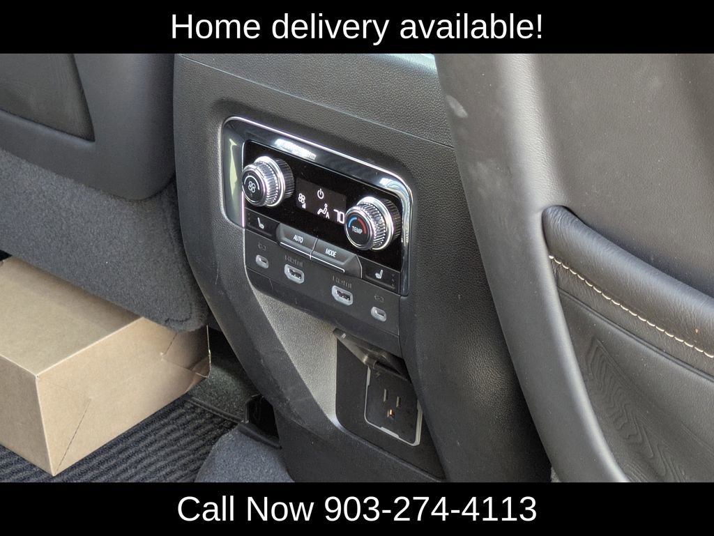 Used 2023 GMC Yukon Denali Ultimate image 34