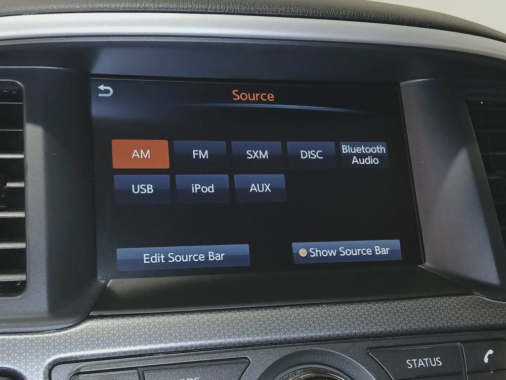 Used 2019 Nissan Pathfinder SL AWD/4WD image 28