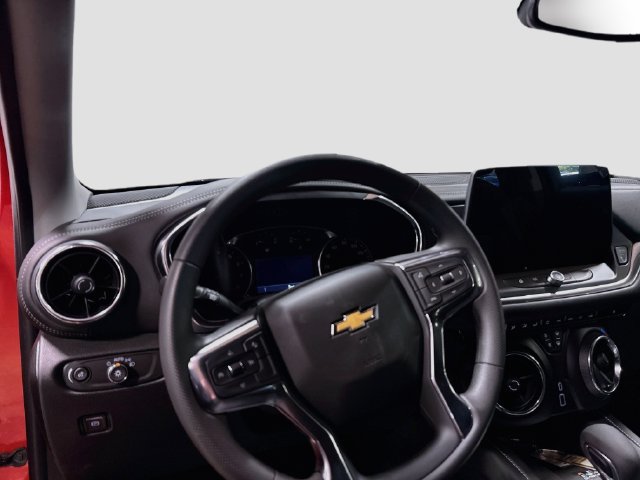 New 2026 Chevrolet Blazer LT w/ Convenience Package AWD/4WD image 12
