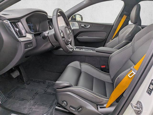 New 2026 Volvo XC60 T8 Polestar w/ Protection Package Premier AWD/4WD image 4