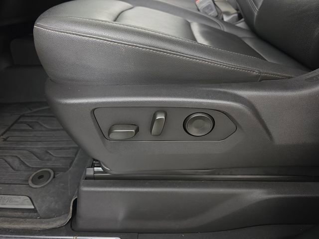 Certified 2025 GMC Sierra 3500 SLT w/ X31 Off-Road Package image 19