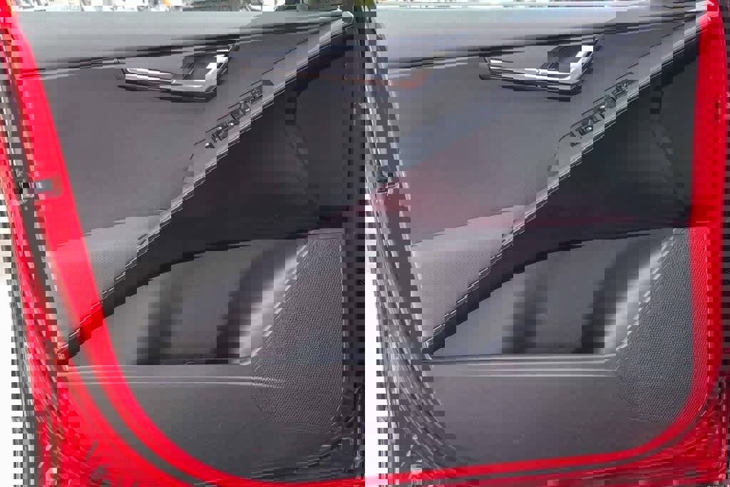 Certified 2023 Kia Niro LX image 19