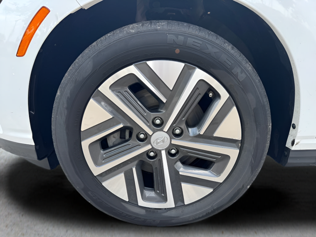 Used 2022 Hyundai Kona SEL w/ Convenience Package FWD image 33