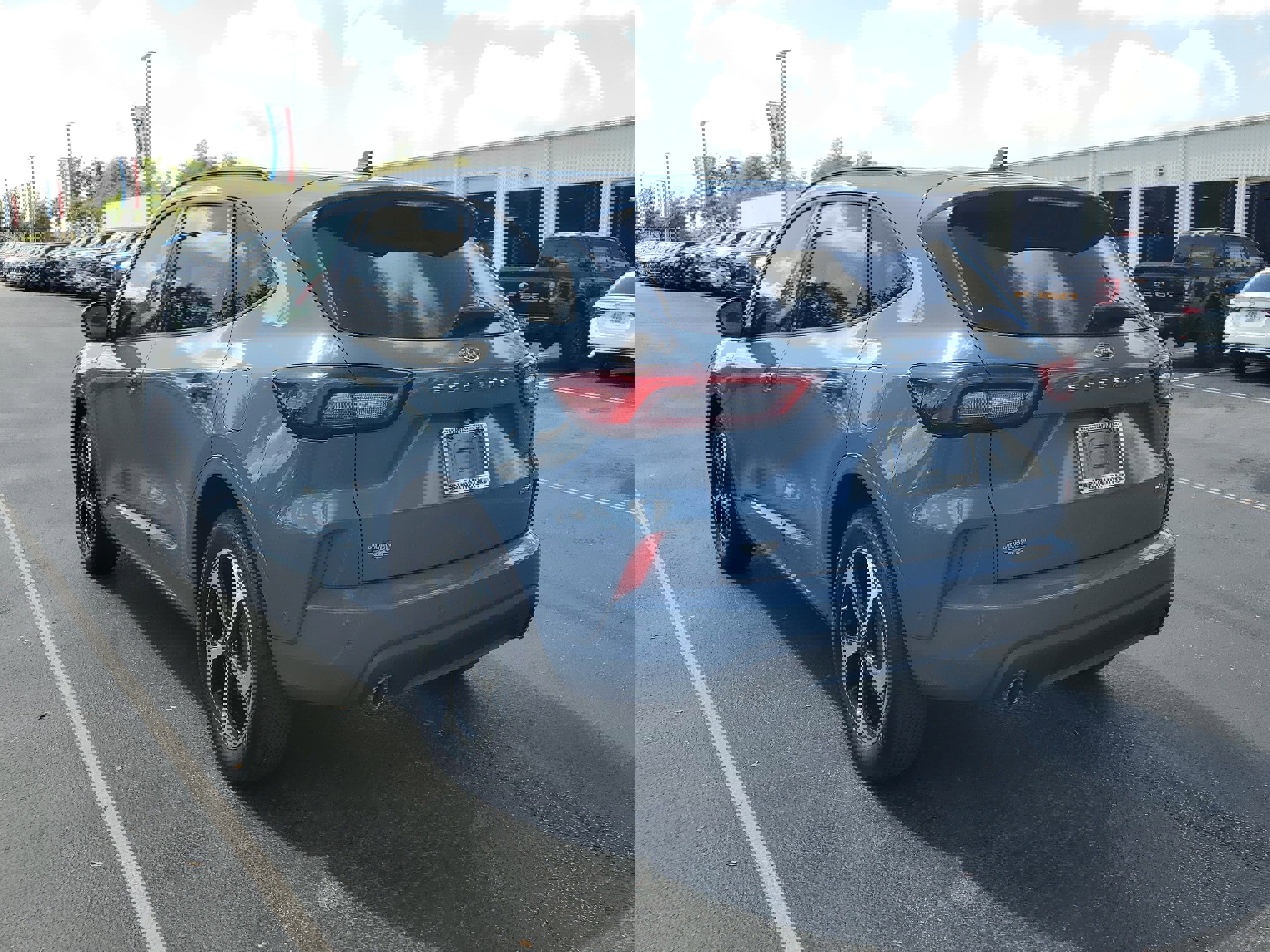 Certified 2023 Ford Escape ST-Line Elite w/ Premium Technology Package image 7