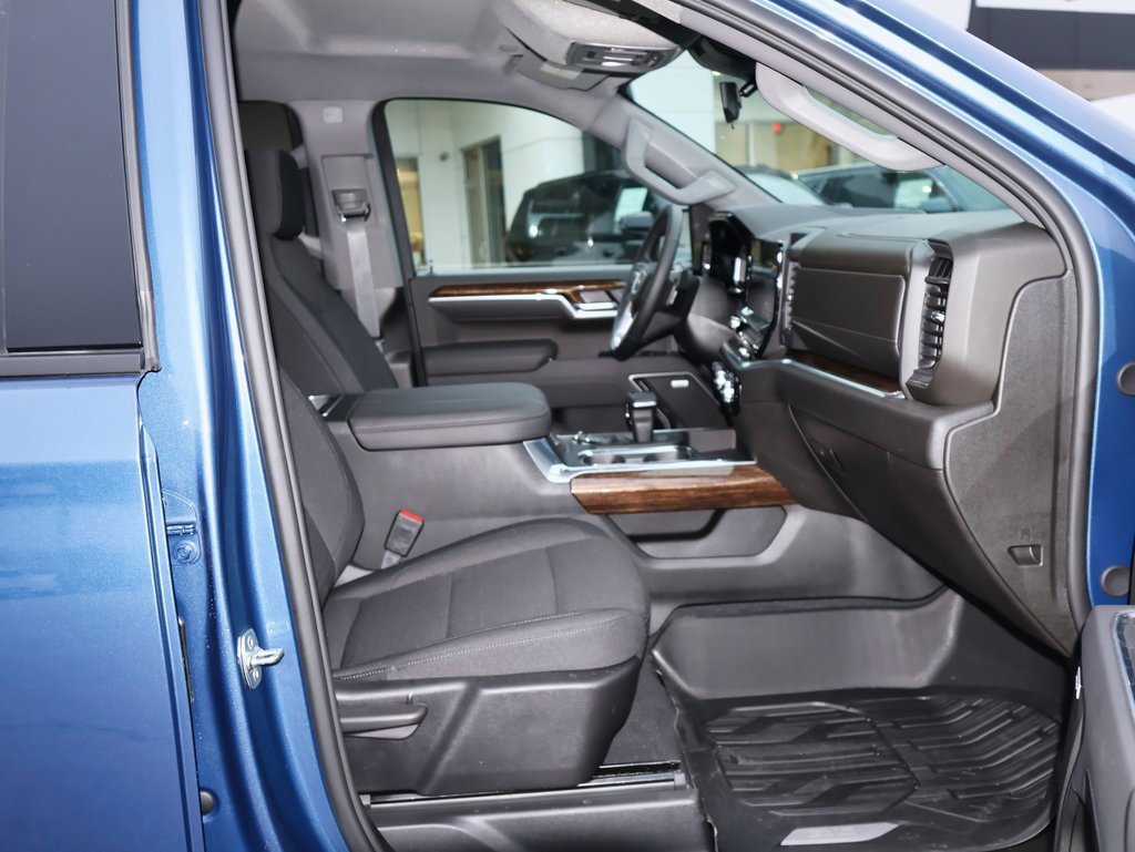 New 2026 GMC Sierra 1500 Elevation image 30