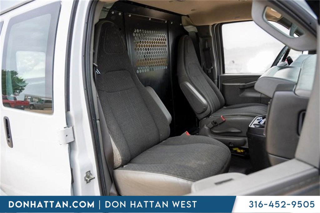 Used 2023 Chevrolet Express 2500 w/ Driver Convenience Package image 26