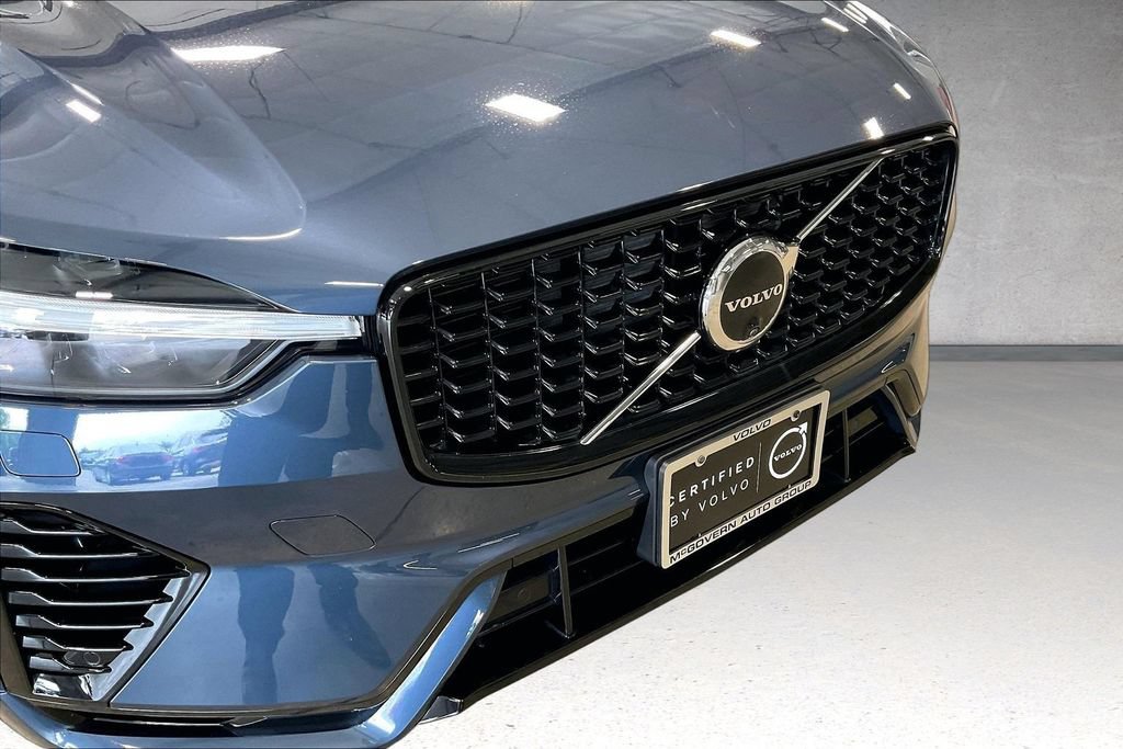 Certified 2024 Volvo XC60 T8 Ultimate w/ Protection Package Premier AWD/4WD image 34