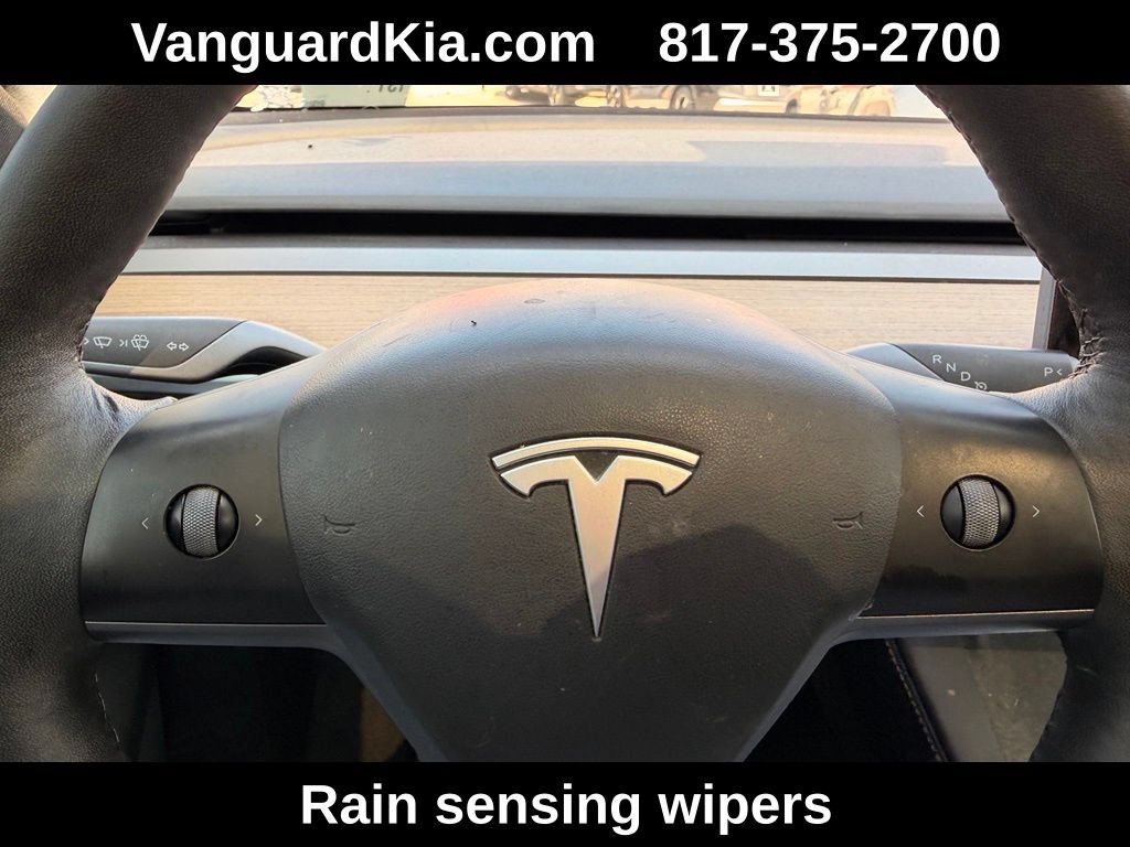 Used 2022 Tesla Model Y Performance AWD/4WD image 17