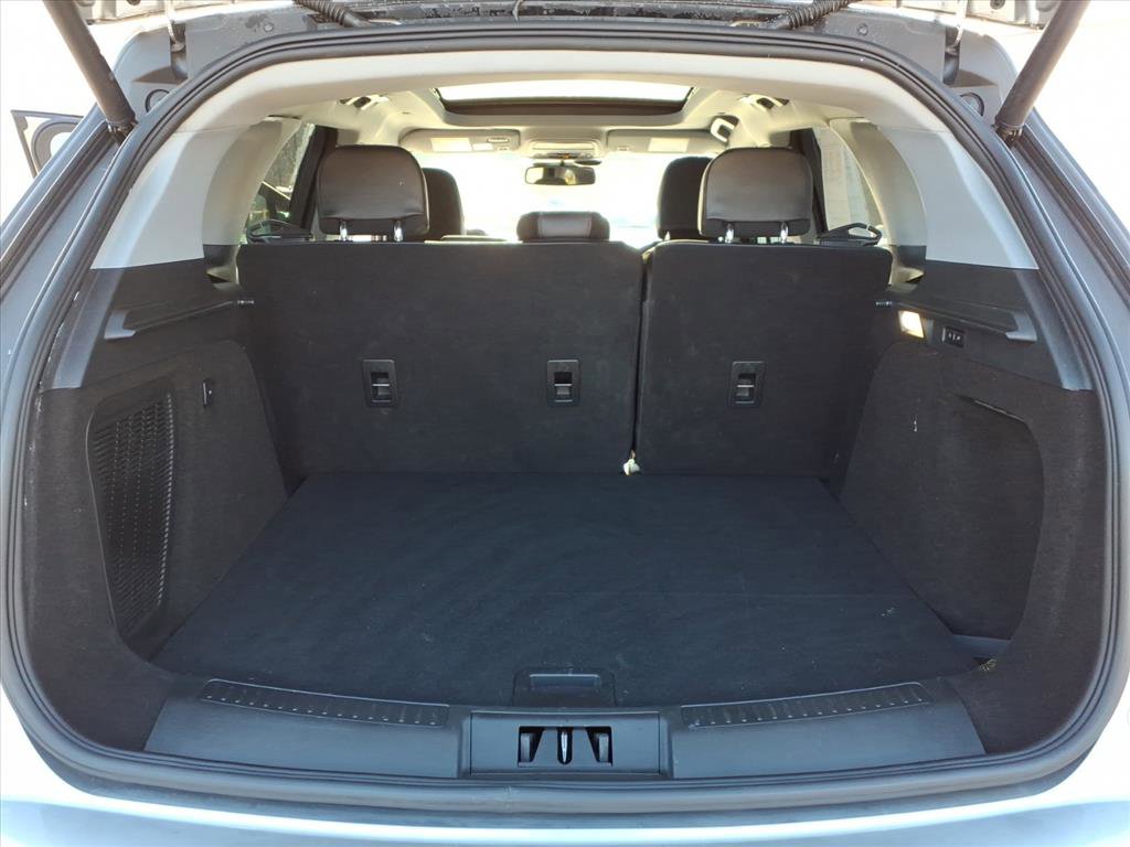 Used 2022 Lincoln Corsair AWD w/ Premium Package image 8