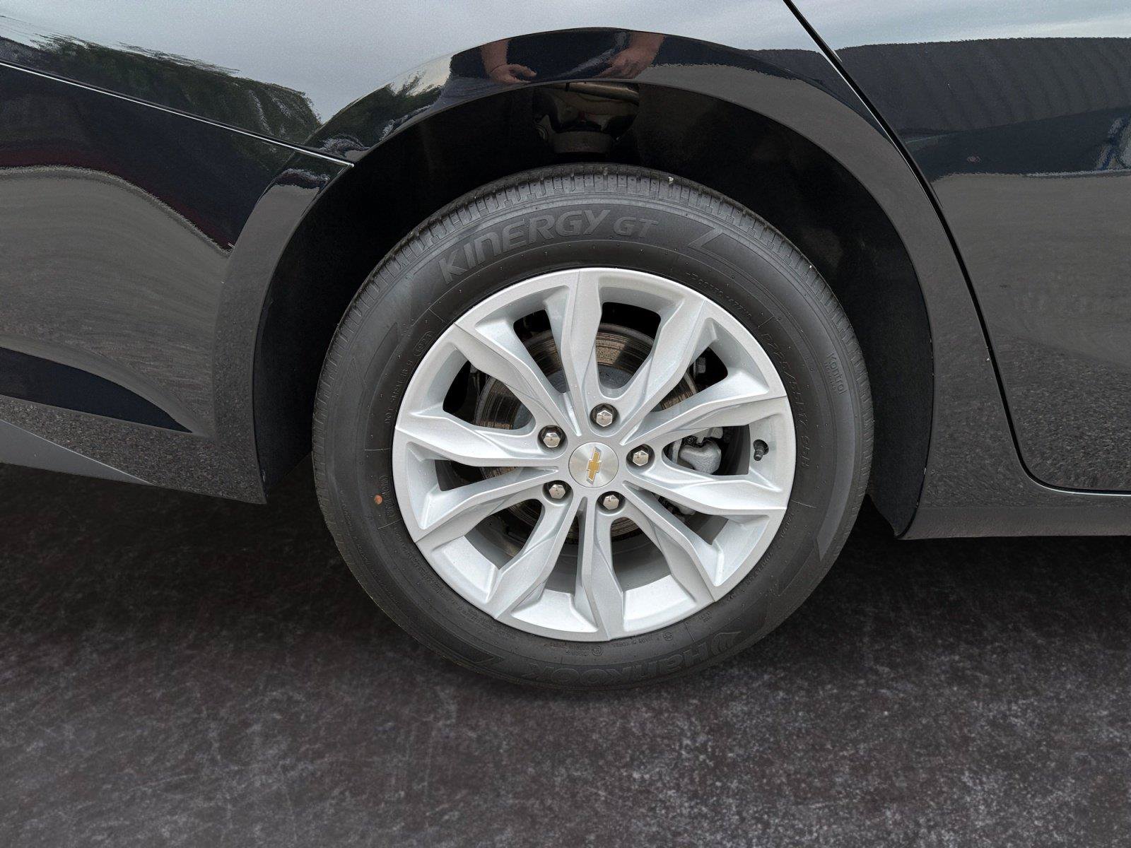 Used 2024 Chevrolet Malibu LT FWD image 15