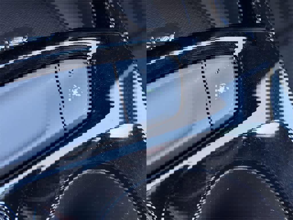 Used 2025 Chevrolet Trax RS w/ Sunroof Package image 23