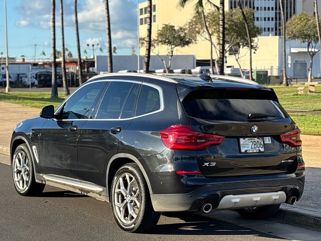 Used 2021 BMW X3 xDrive30e w/ Premium Package image 3
