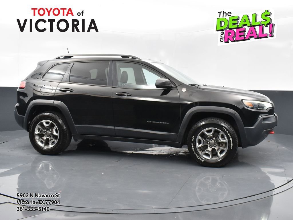 Used 2019 Jeep Cherokee Trailhawk w/ Comfort/Convenience Group