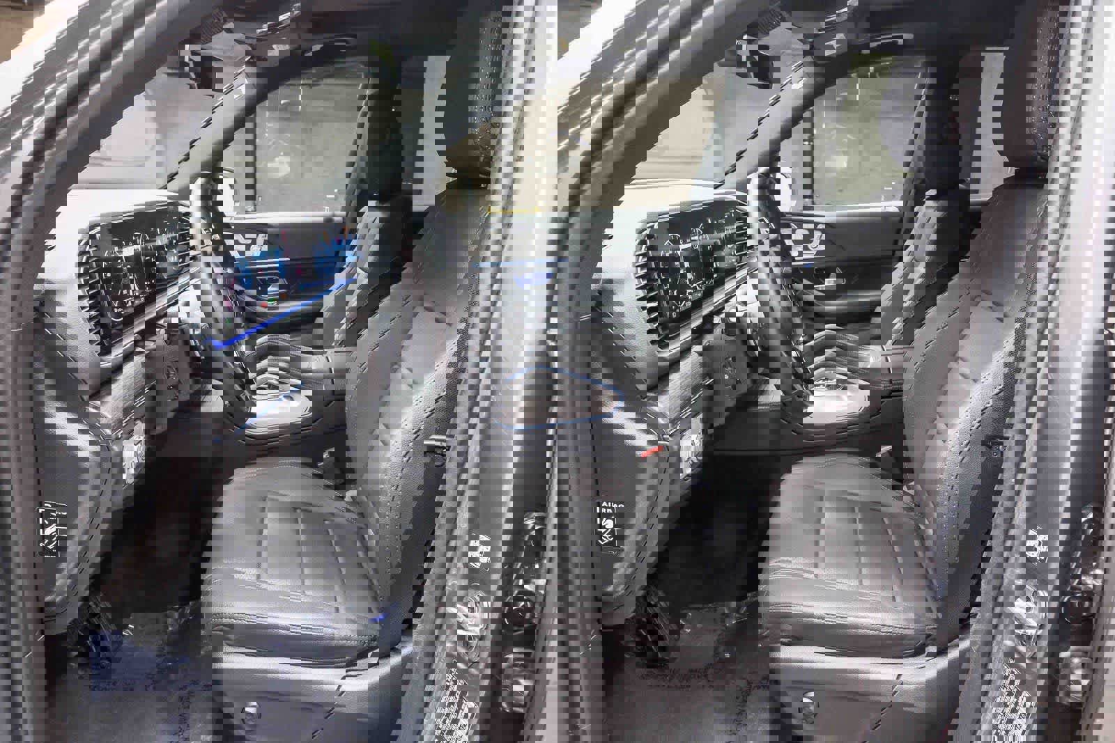 Used 2025 Mercedes-Benz GLE 450e 4MATIC image 18