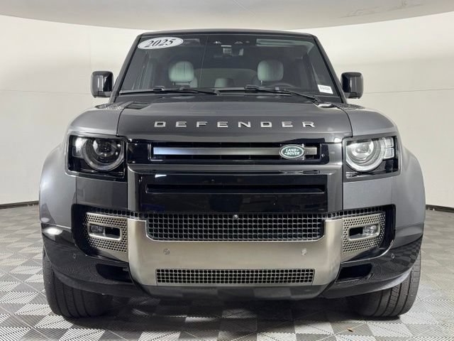 Used 2025 Land Rover Defender 110 X AWD/4WD image 11