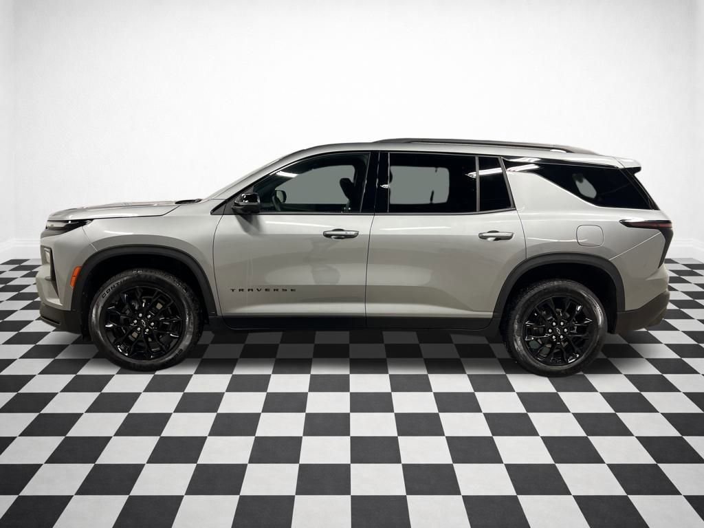 Certified 2024 Chevrolet Traverse LT w/ Midnight/Sport Edition image 6