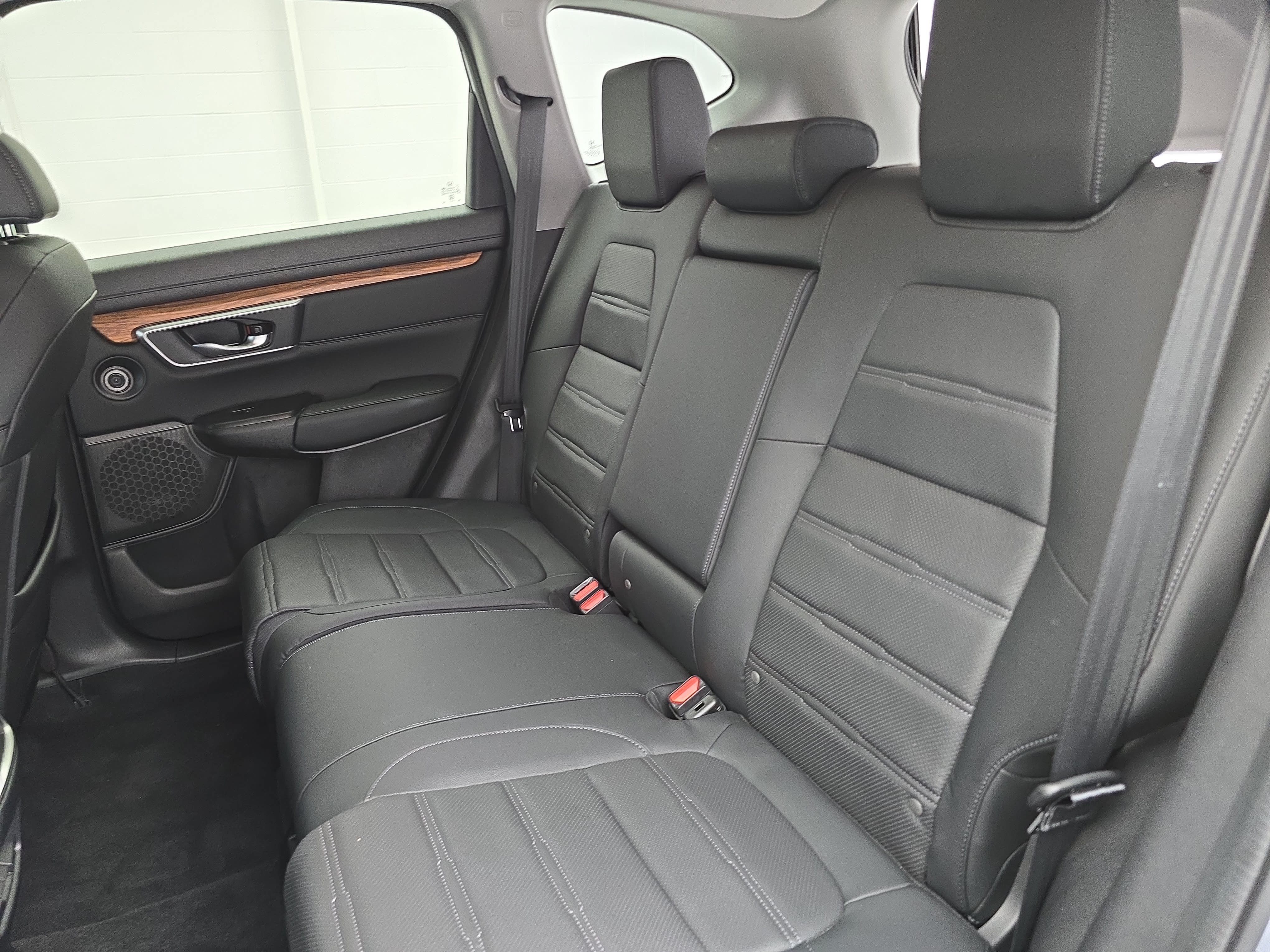 Used 2021 Honda CR-V Touring image 14