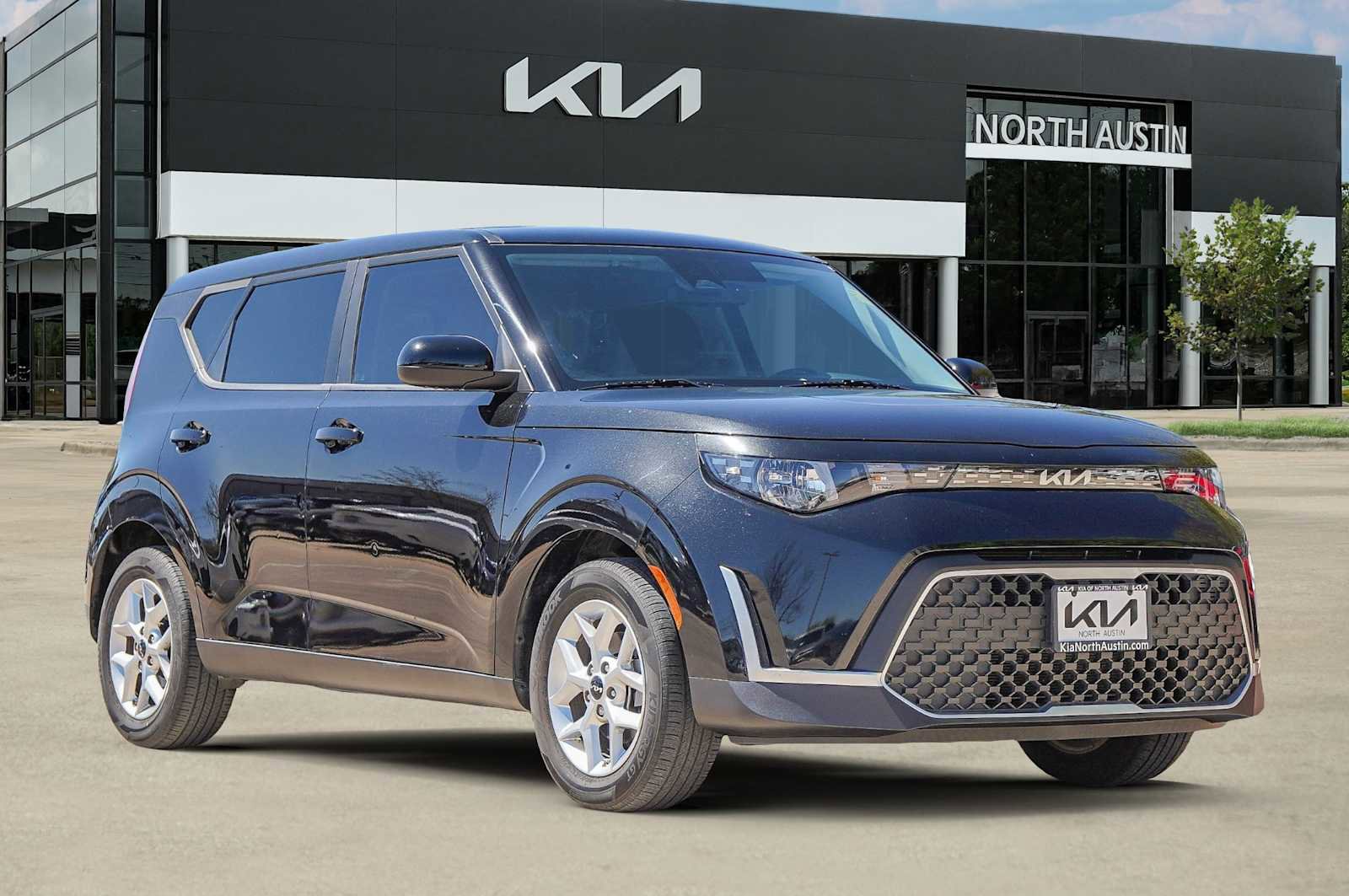 Certified 2023 Kia Soul LX w/ LX Technology Package image 8