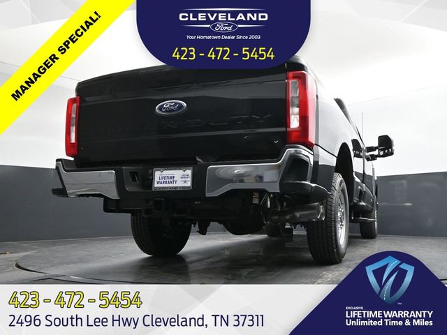 New 2025 Ford F250 XL w/ XL Chrome Package image 32