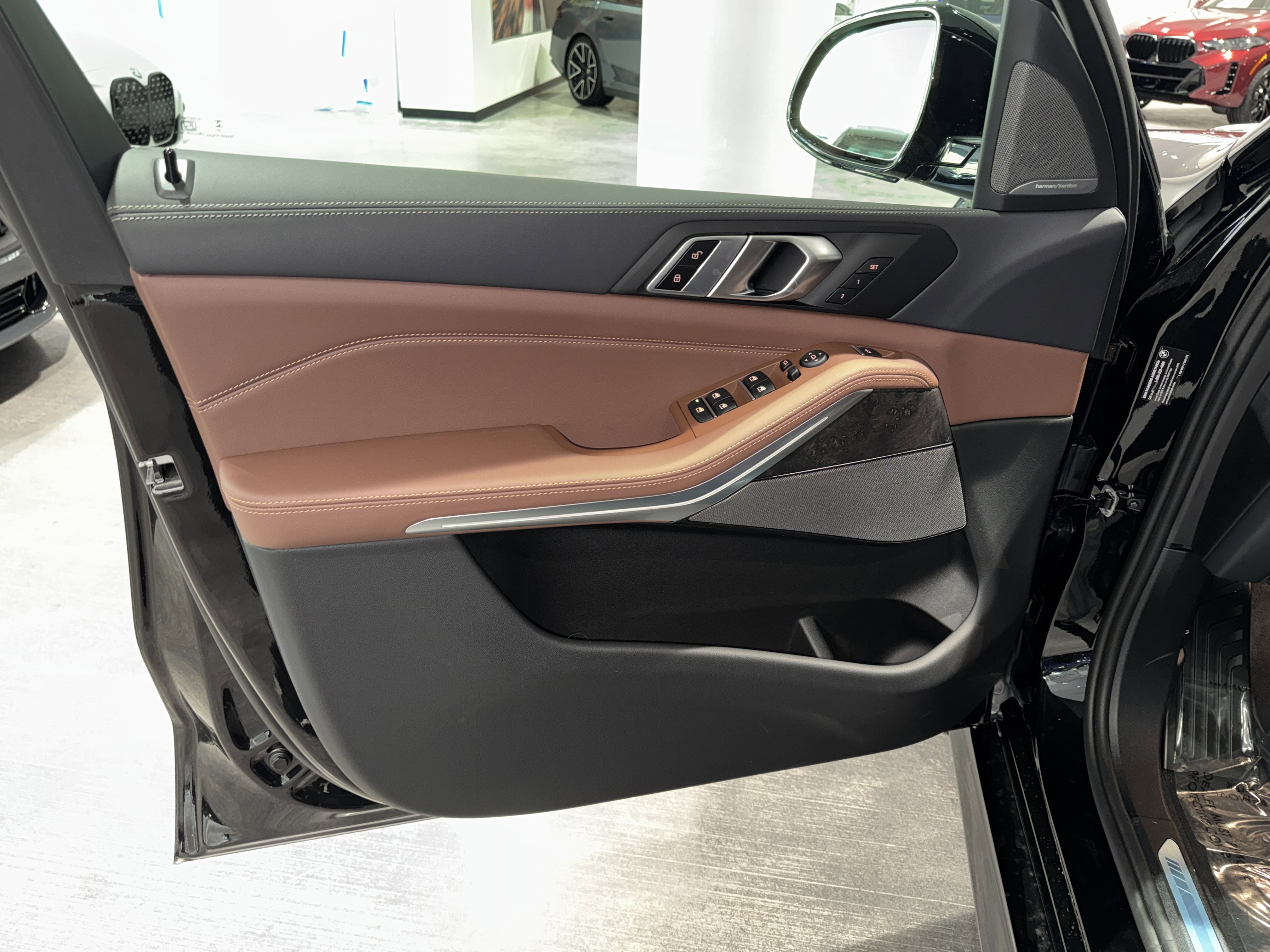 New 2026 BMW X5 sDrive40i w/ M Sport Package image 13