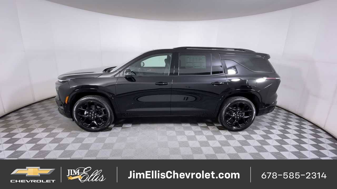 New 2026 Chevrolet Traverse RS w/ LPO, Floor Liner Package AWD/4WD image 6