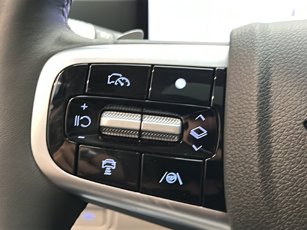 Certified 2025 Genesis GV80 2.5T Prestige AWD/4WD image 27