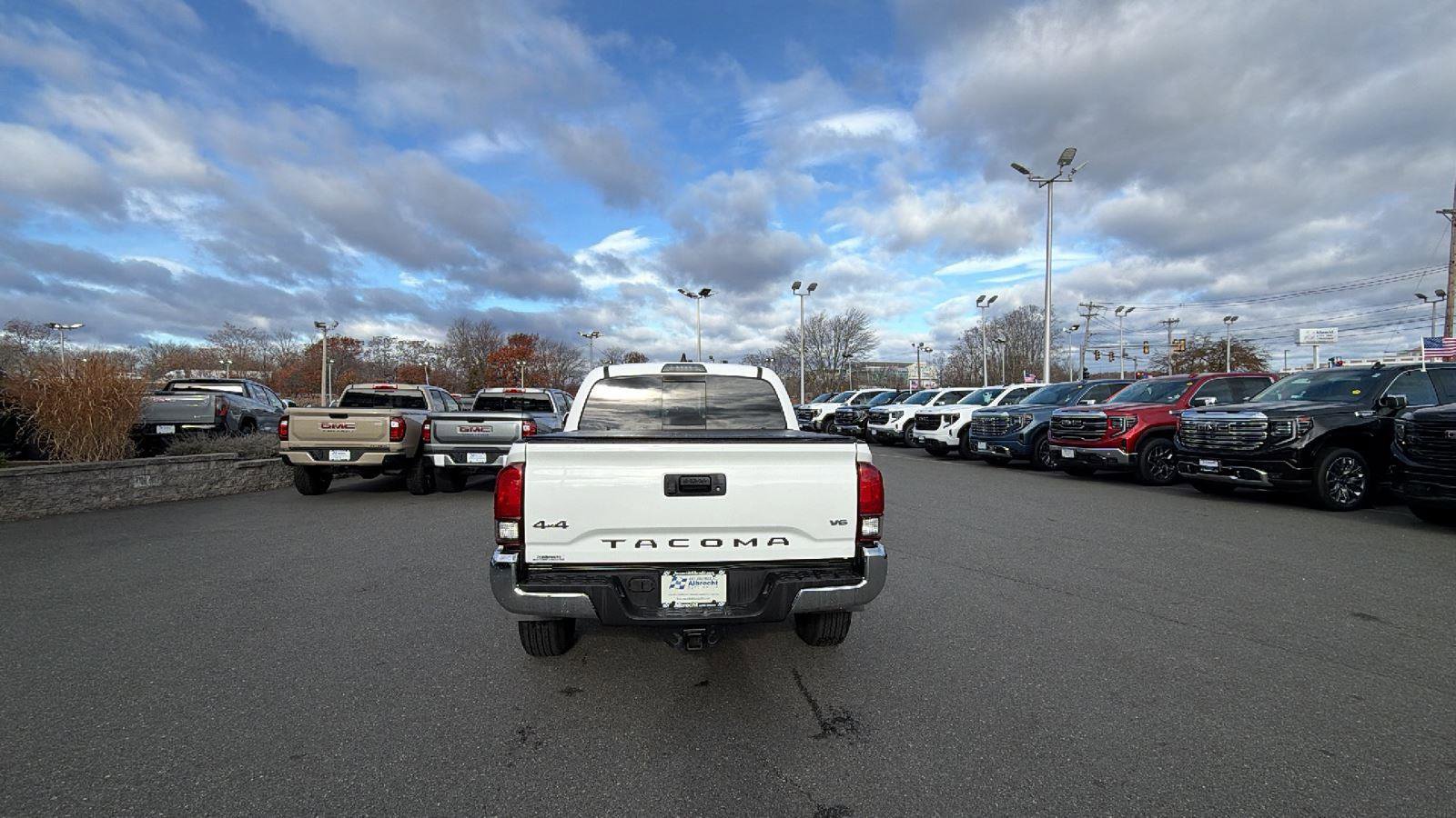 Used 2021 Toyota Tacoma SR5 image 6