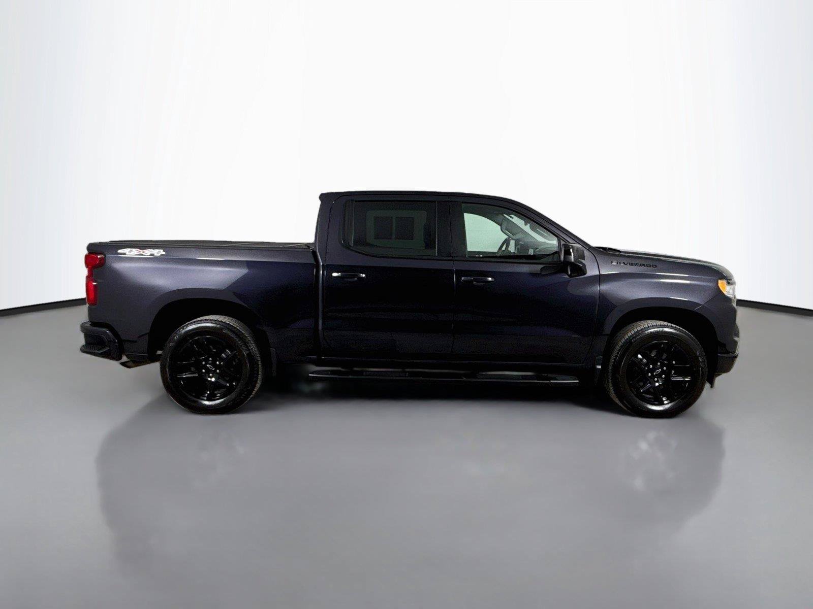 Used 2024 Chevrolet Silverado 1500 RST w/ Convenience Package II AWD/4WD image 10