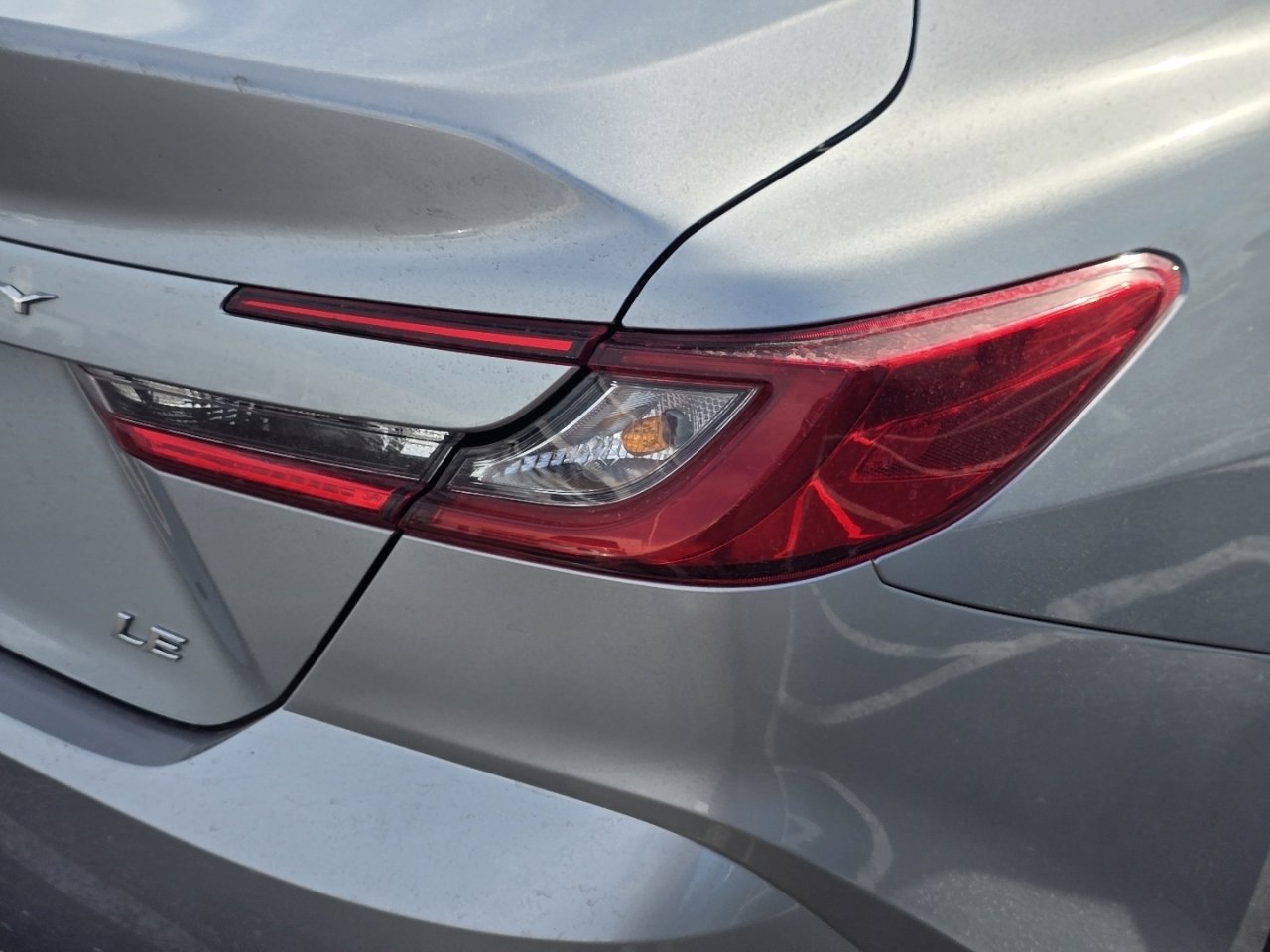 Used 2025 Toyota Camry LE image 15