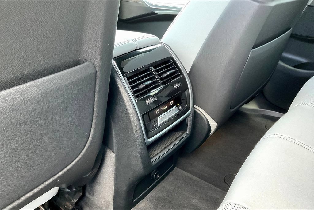 Used 2023 BMW X5 sDrive40i w/ M Sport Package RWD image 7