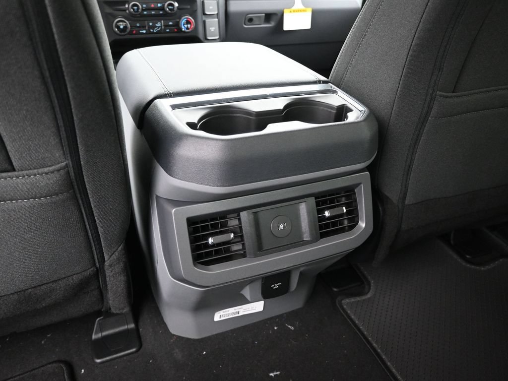New 2026 Ford F350 XLT w/ XLT Premium Package AWD/4WD image 20