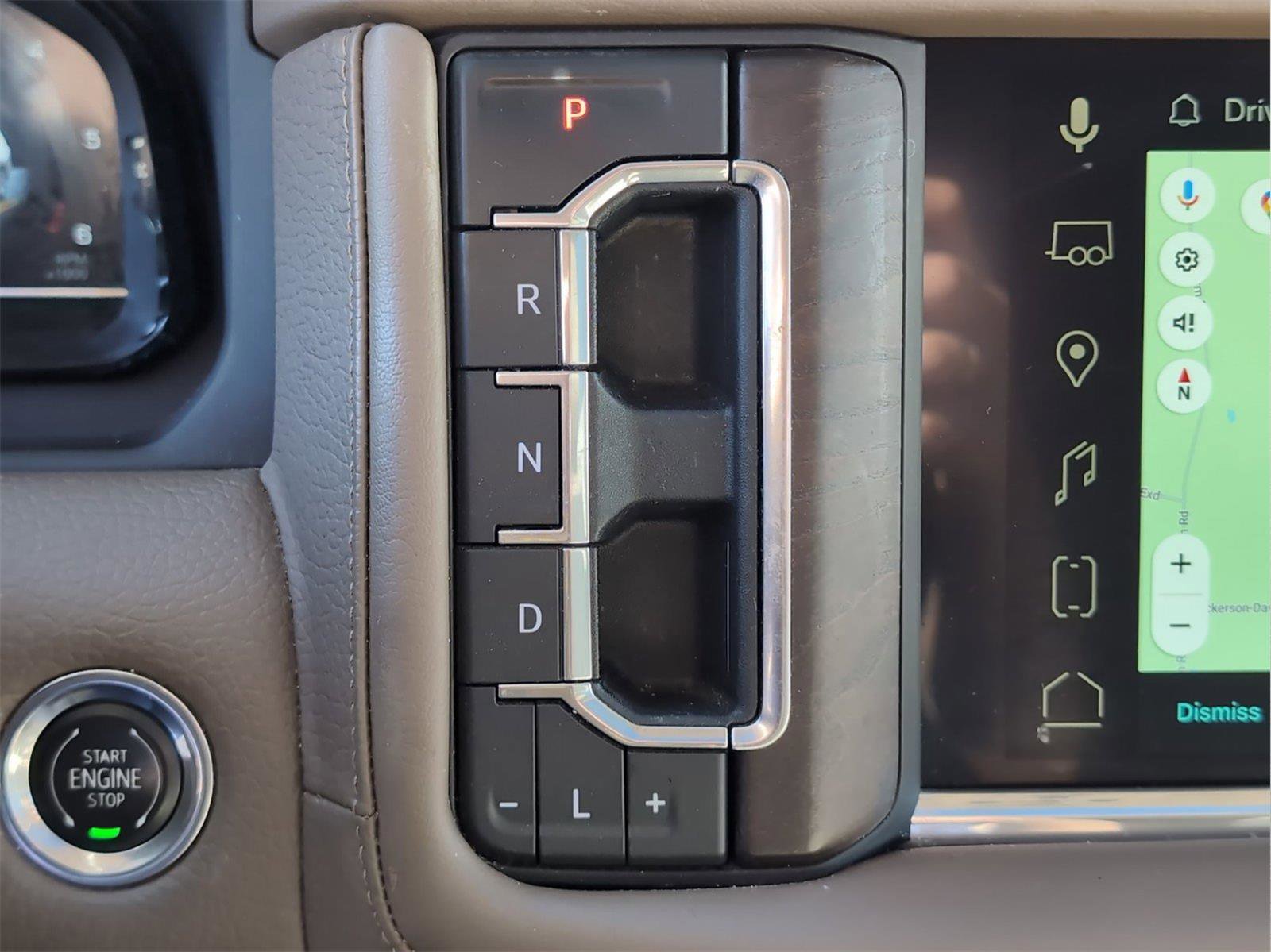 Used 2023 GMC Yukon XL Denali image 24
