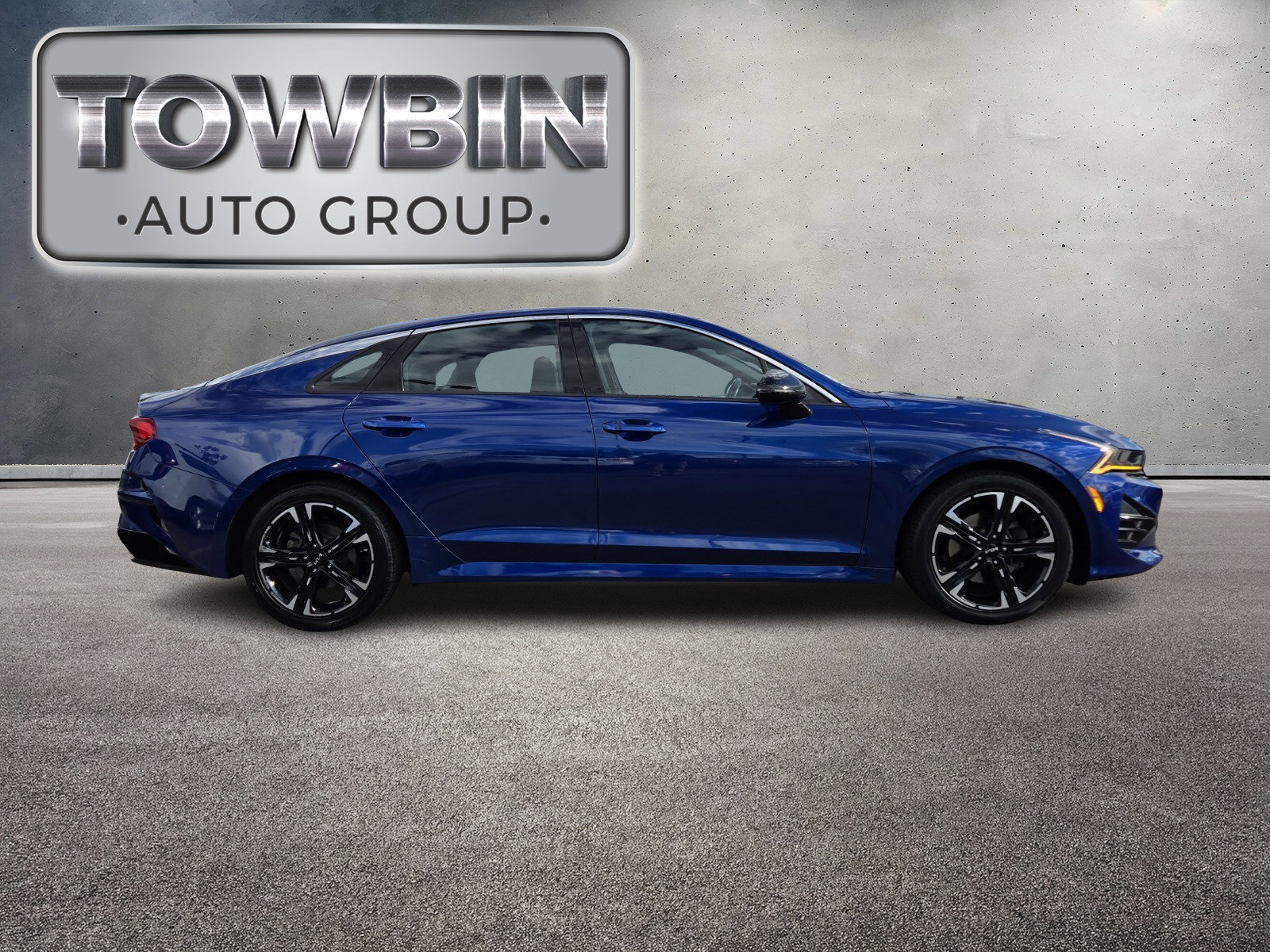 Used 2022 Kia K5 GT-Line w/ GT-Line Awd Premium Package image 3