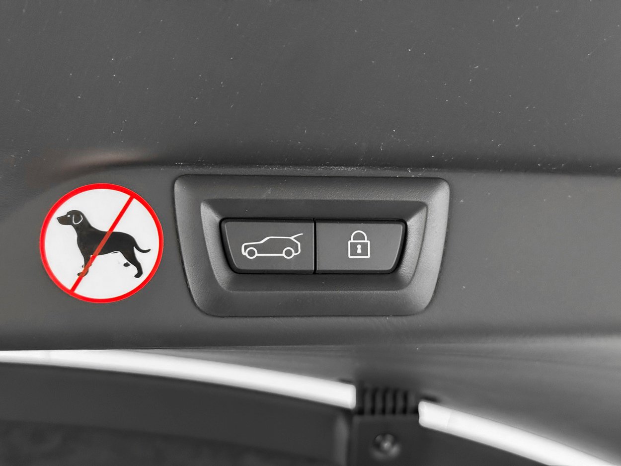 New 2026 Rolls-Royce Cullinan Black Badge image 45