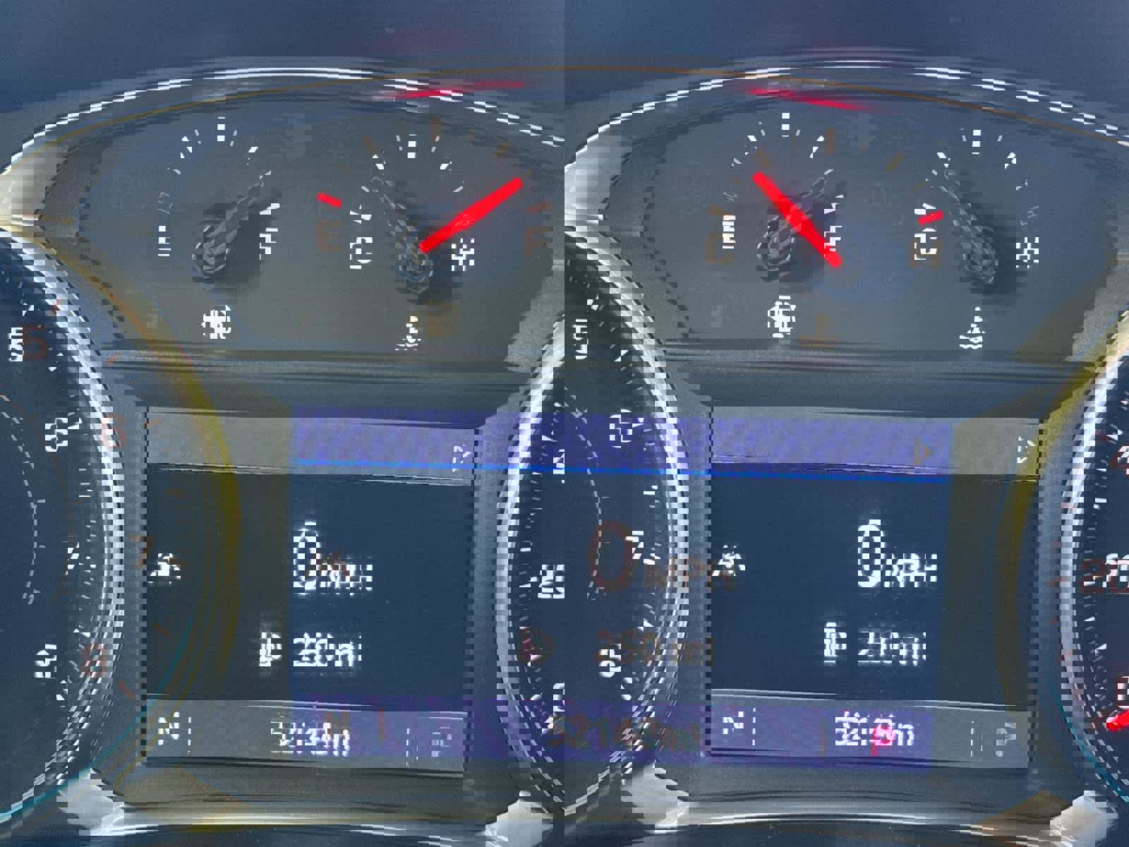 Used 2019 Chevrolet Equinox Premier image 34