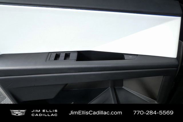 Used 2024 Tesla Cybertruck AWD Crew Cab image 7