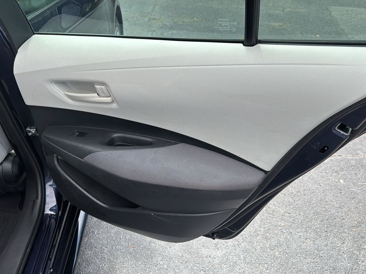 Used 2024 Toyota Corolla LE FWD image 15
