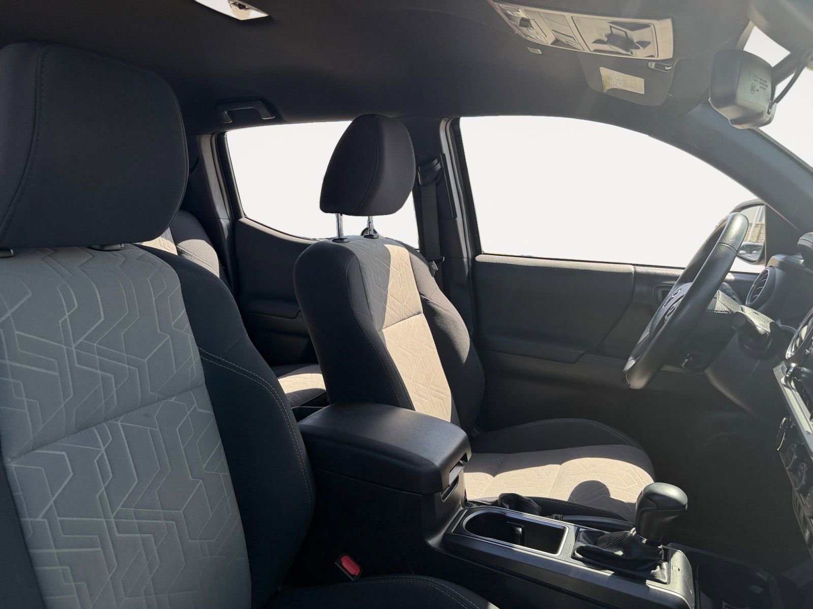 Certified 2022 Toyota Tacoma TRD Off-Road w/ Technology Package image 15