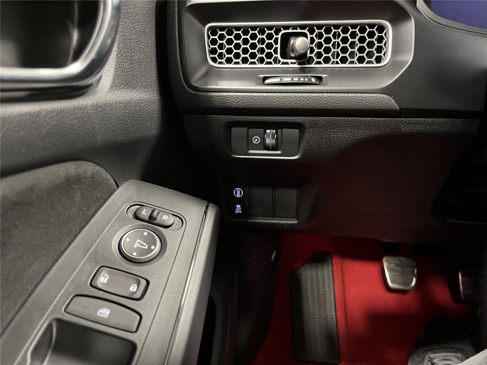 New 2026 Honda Civic Type R image 17