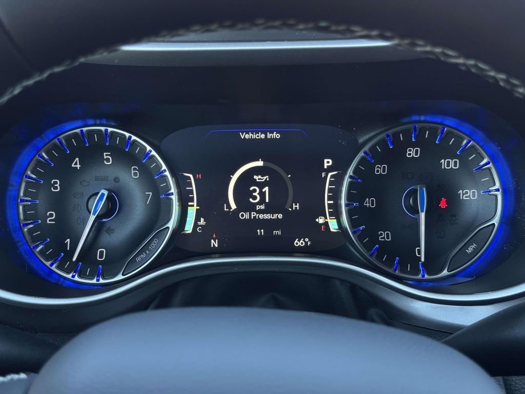 New 2026 Chrysler Pacifica Select w/ S Appearance Package FWD image 18