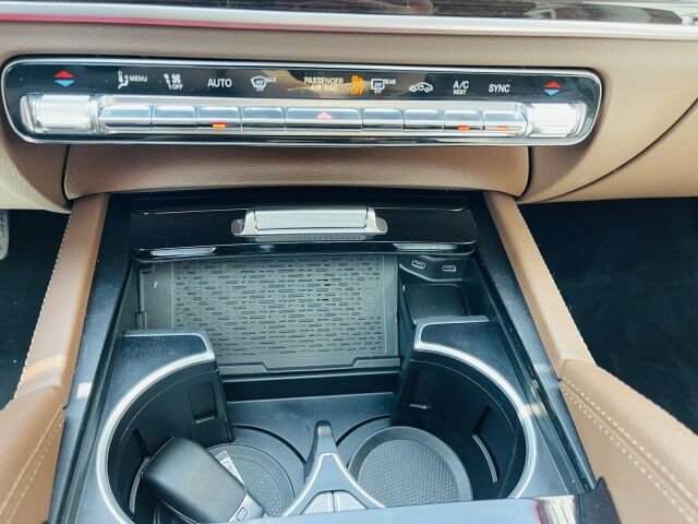 Used 2024 Mercedes-Benz GLE 350 4MATIC w/ 3rd Row Seat Package image 29