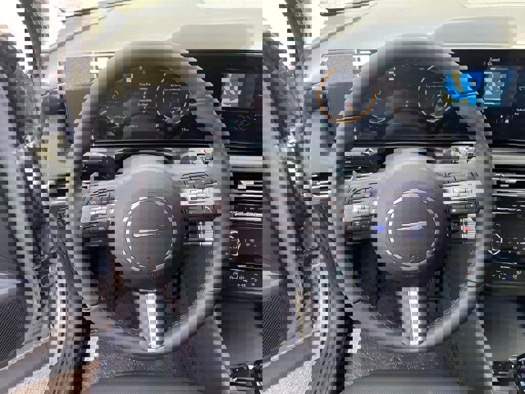 New 2026 Hyundai Tucson SEL w/ Tow & Go Package AWD/4WD image 13