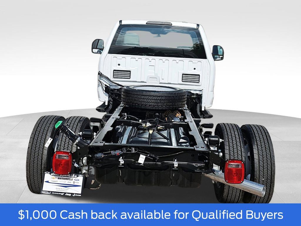New 2026 Ford F550 4x4 Regular Cab Super Duty image 4