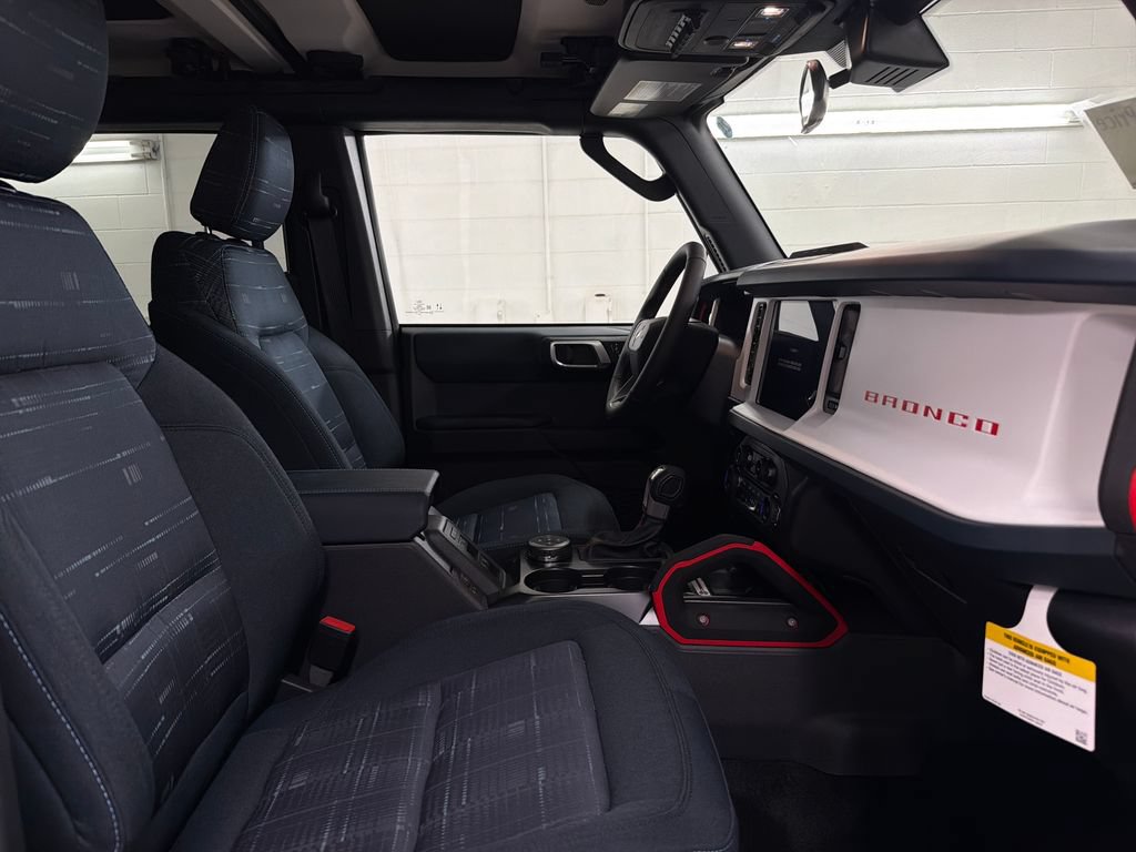 New 2026 Ford Bronco Heritage Edition AWD/4WD image 8