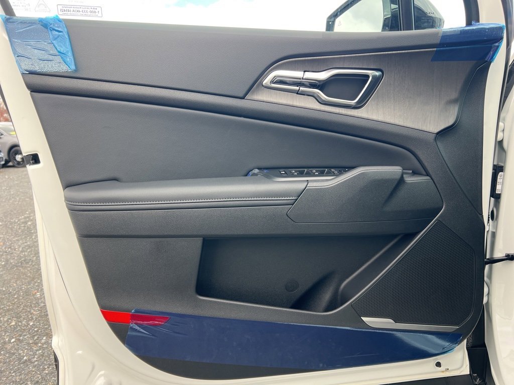 New 2026 Kia Sportage X-Line image 8