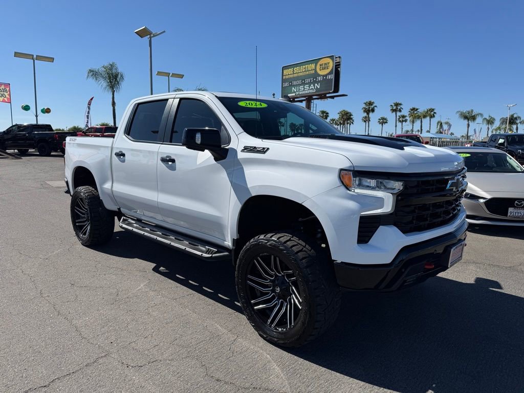 Used 2024 Chevrolet Silverado 1500 LT Trail Boss w/ LT Trail Boss Premium Package image 1